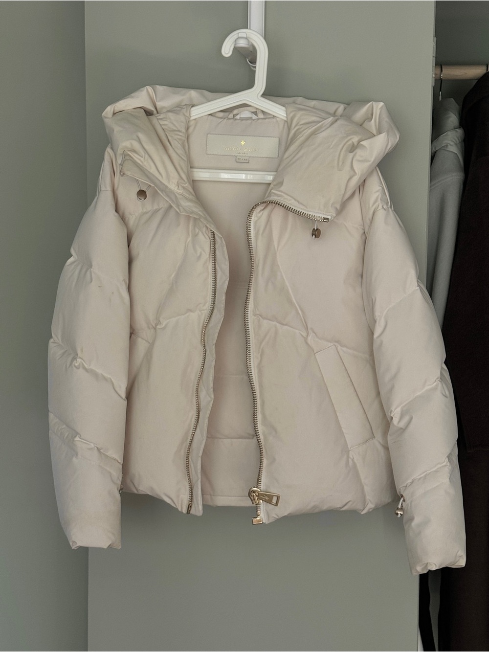 Nicole Benisti Cream Puffer Down Jacket with Hood